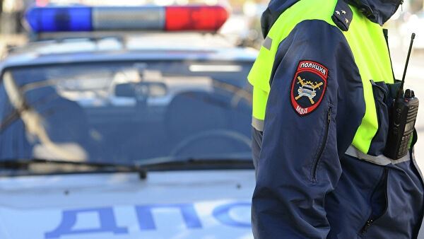 <br />
В России в ДТП погибли двое полицейских и задержанный украинец<br />
