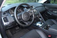 Тест-драйв Jaguar E-Pace